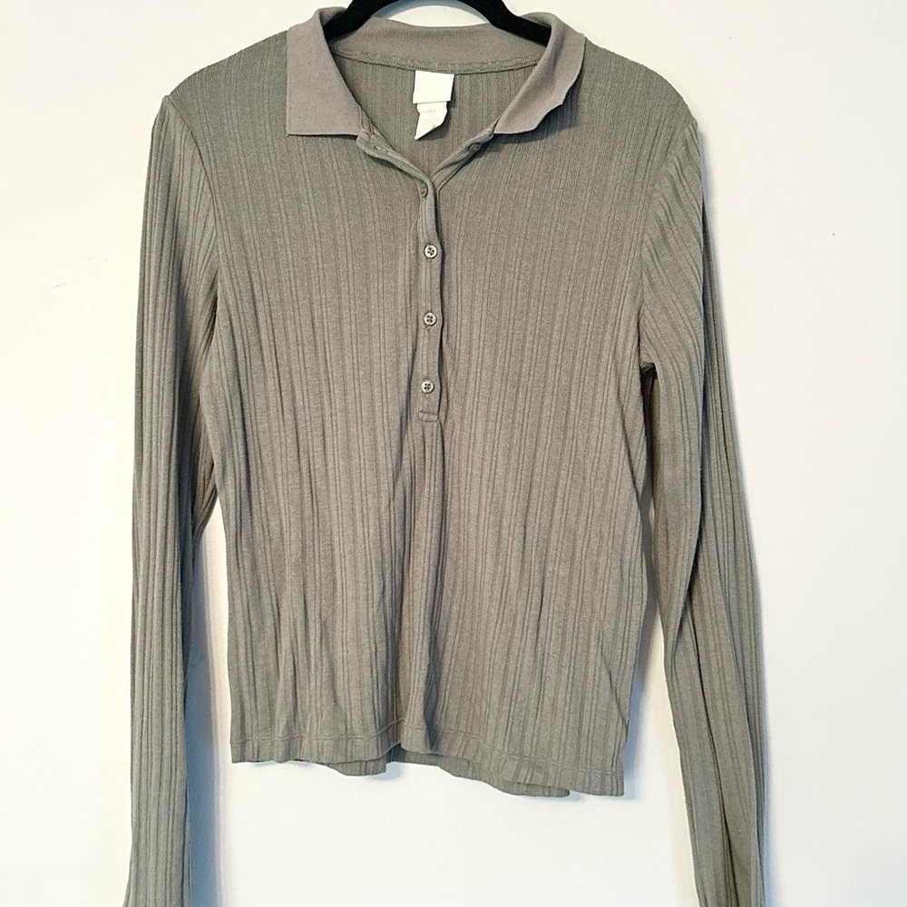 H&M Polo Ribbed Dark Green Long Sleeve Top 
Tight Fitting